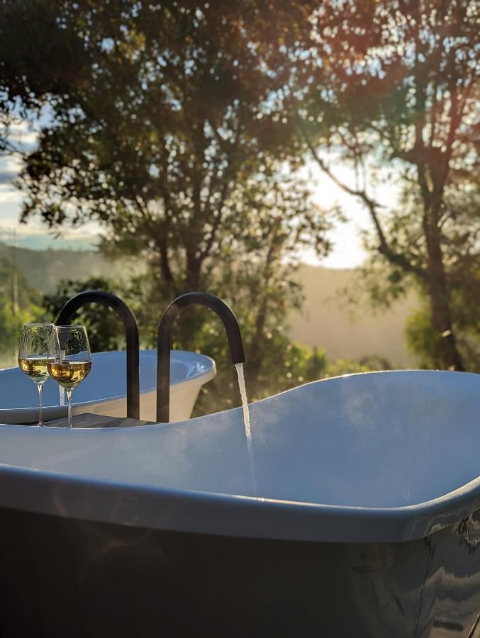 Tussock Hill Vineyard Retreats Hotel Christchurch Exterior foto
