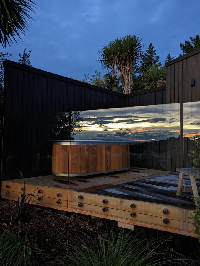 Tussock Hill Vineyard Retreats Hotel Christchurch Exterior foto